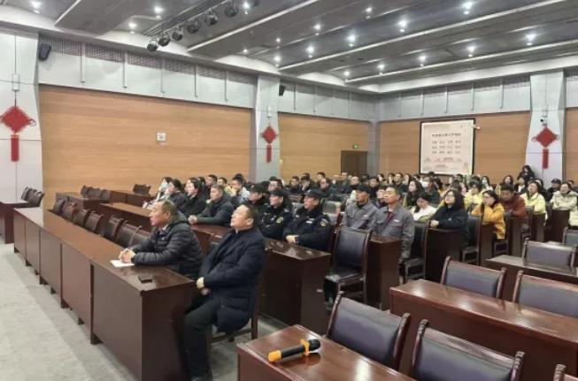 筑牢安全防线 护航文物安全---洛阳市考古研究院开展消防安全知识培训暨消防应急演练活动(图2) image.png